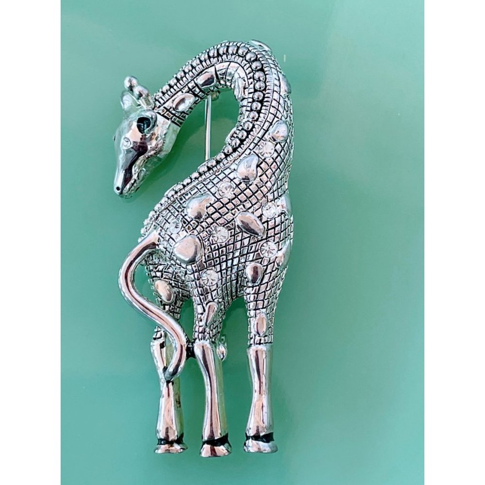 Vintage Premiere Designs Silvertone Giraffe Rhinestone brooch